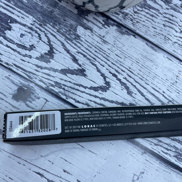 Lorac Pro Precision Brow Pencil ‘Medium Warm Brown’ - Picture 6 of 7